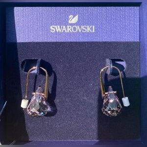 STUNNING, Authentic Swarovski Lunar Drop Earrings, Pink, 5528509. Brand New.